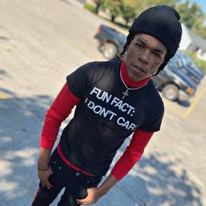 Meet your Posher, Zaay